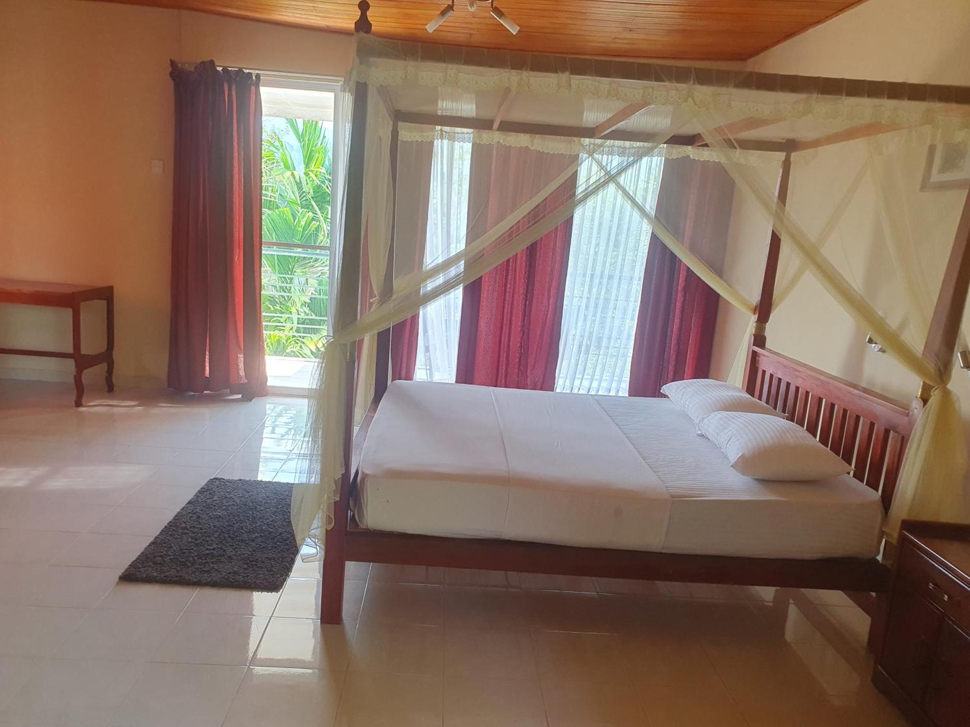 Rainforest Lodge, Deniyaya Singheraja Стая снимка