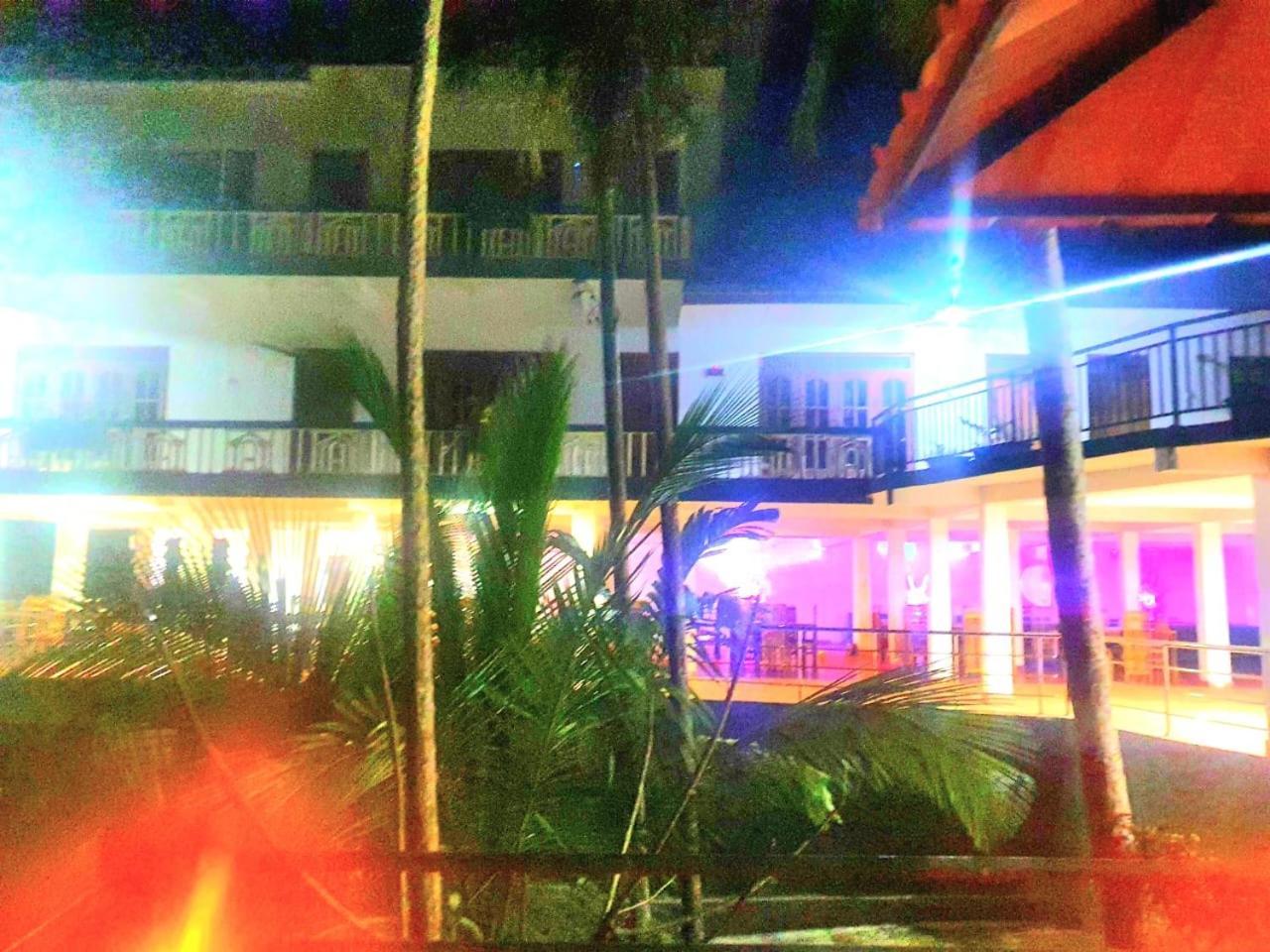 Rainforest Lodge, Deniyaya Singheraja Екстериор снимка