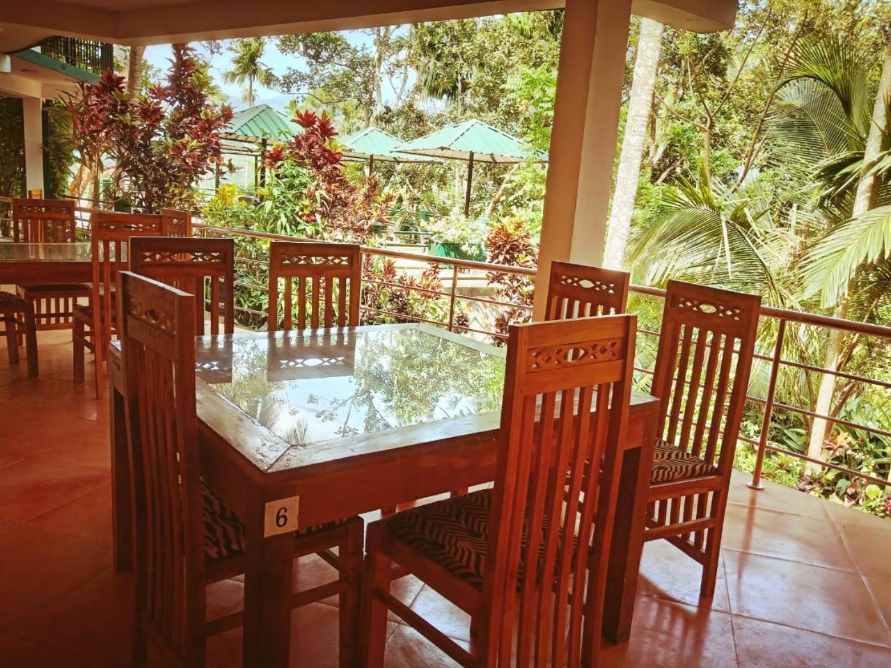 Rainforest Lodge, Deniyaya Singheraja Екстериор снимка