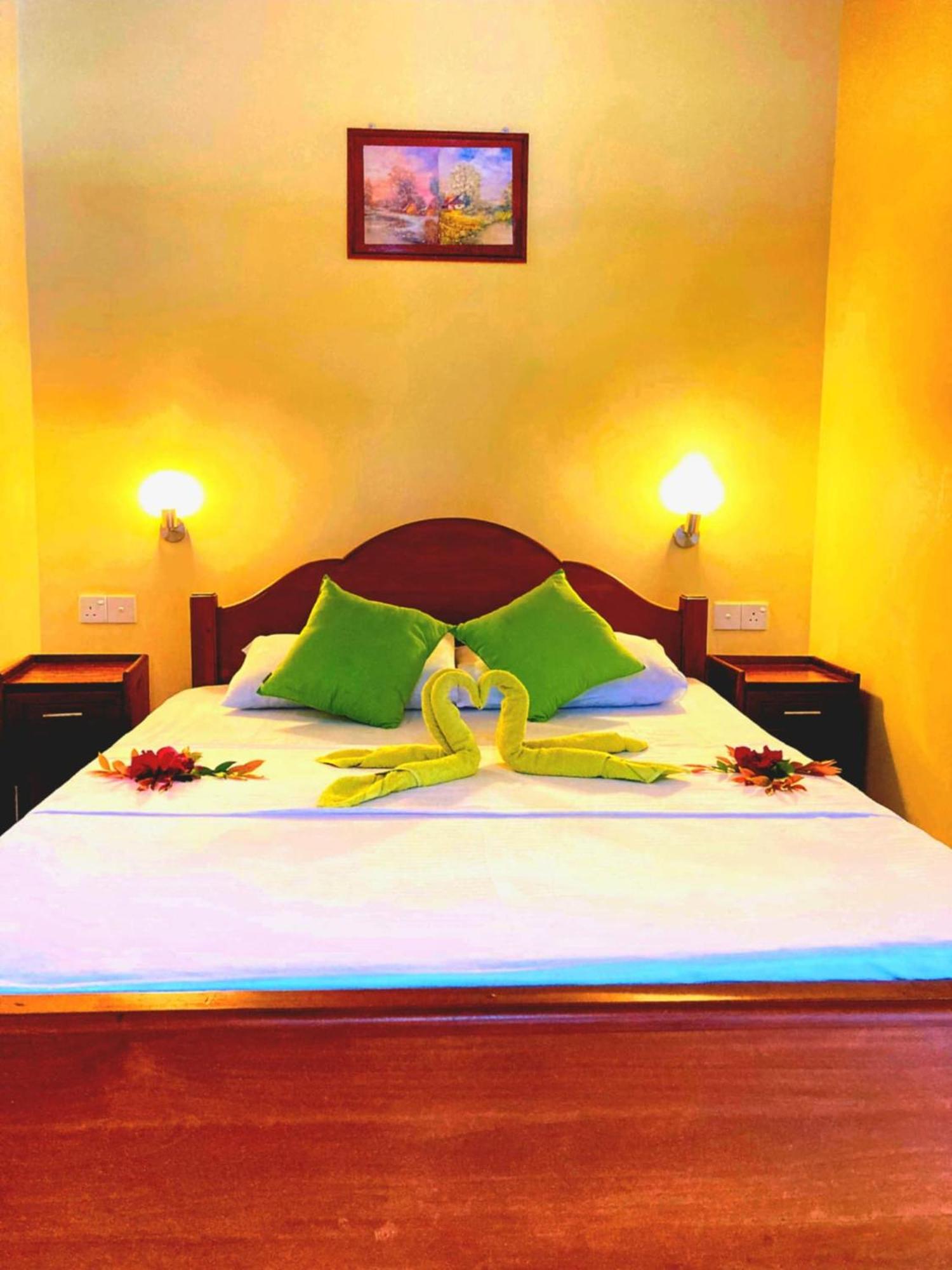 Rainforest Lodge, Deniyaya Singheraja Екстериор снимка