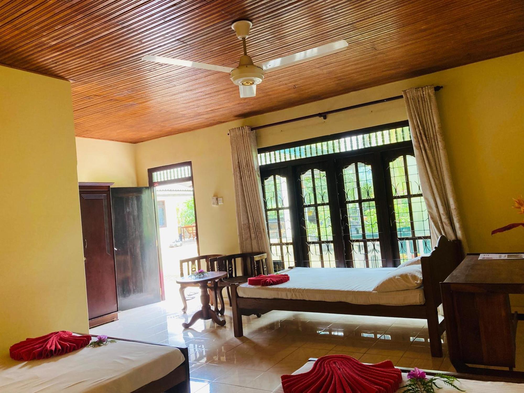 Rainforest Lodge, Deniyaya Singheraja Екстериор снимка