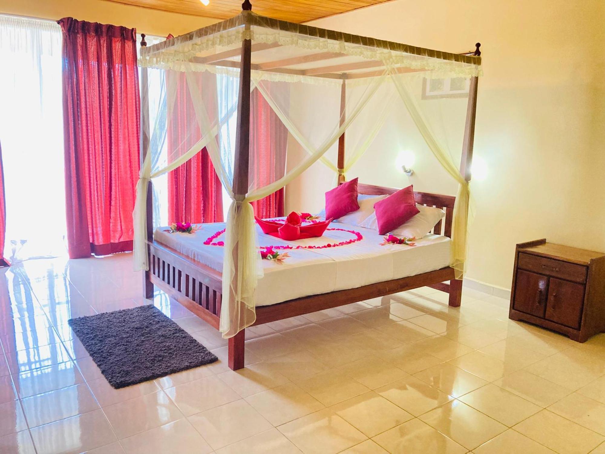 Rainforest Lodge, Deniyaya Singheraja Екстериор снимка